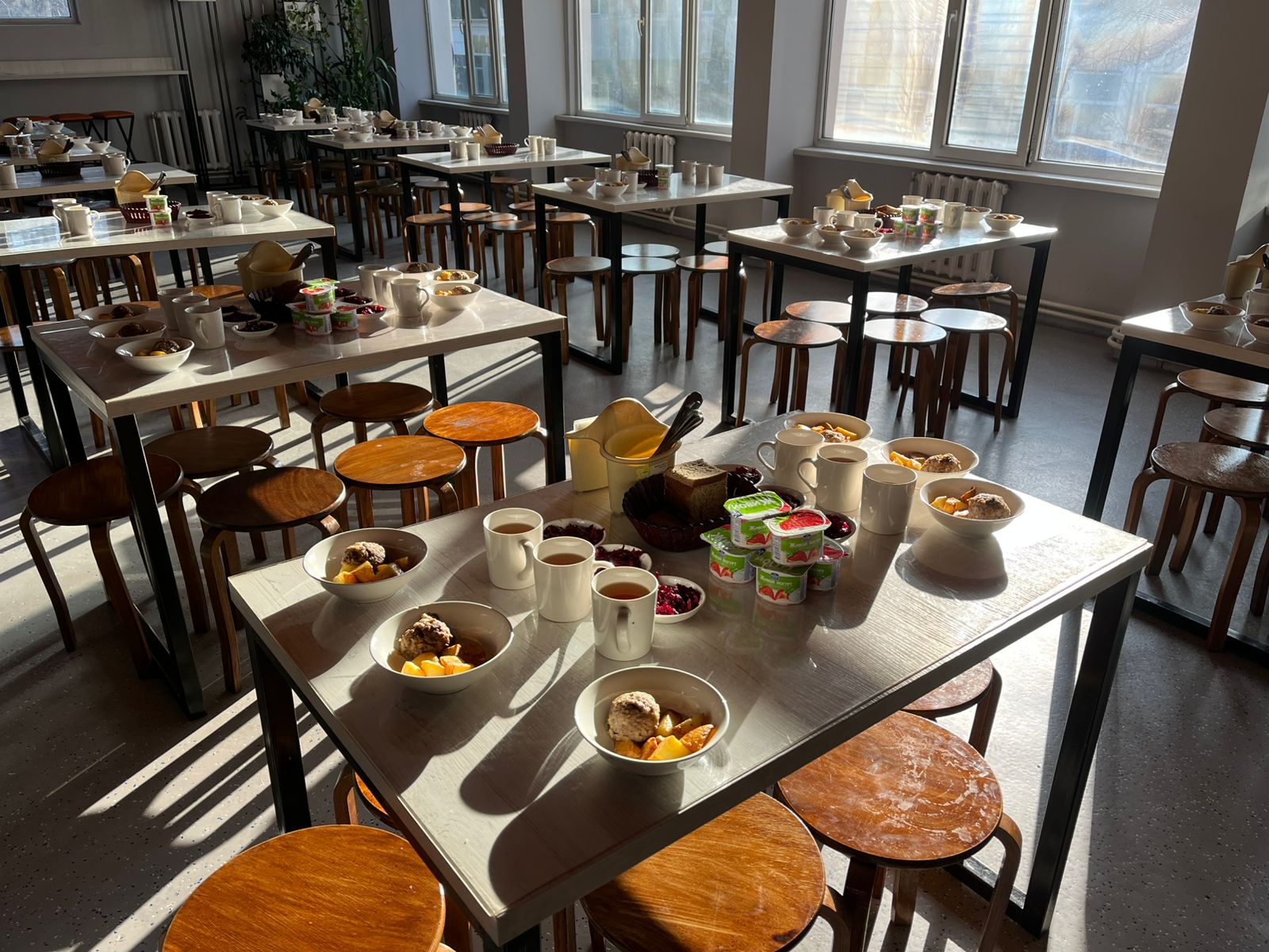 Тегін тамақтануды ұйымдастыруға арналған тағамдар мәзірі (қыс-көктем)