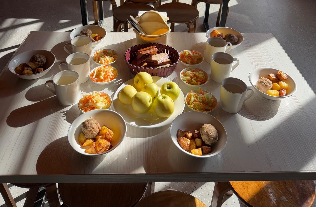 Тегін тамақтануды ұйымдастыруға арналған тағамдар мәзірі (жаз-күз)