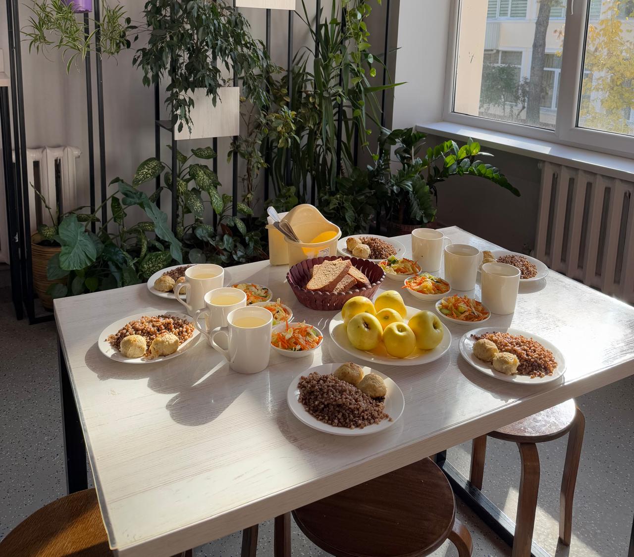 Тегін тамақтануды ұйымдастыруға арналған тағамдар мәзірі (жаз-күз)