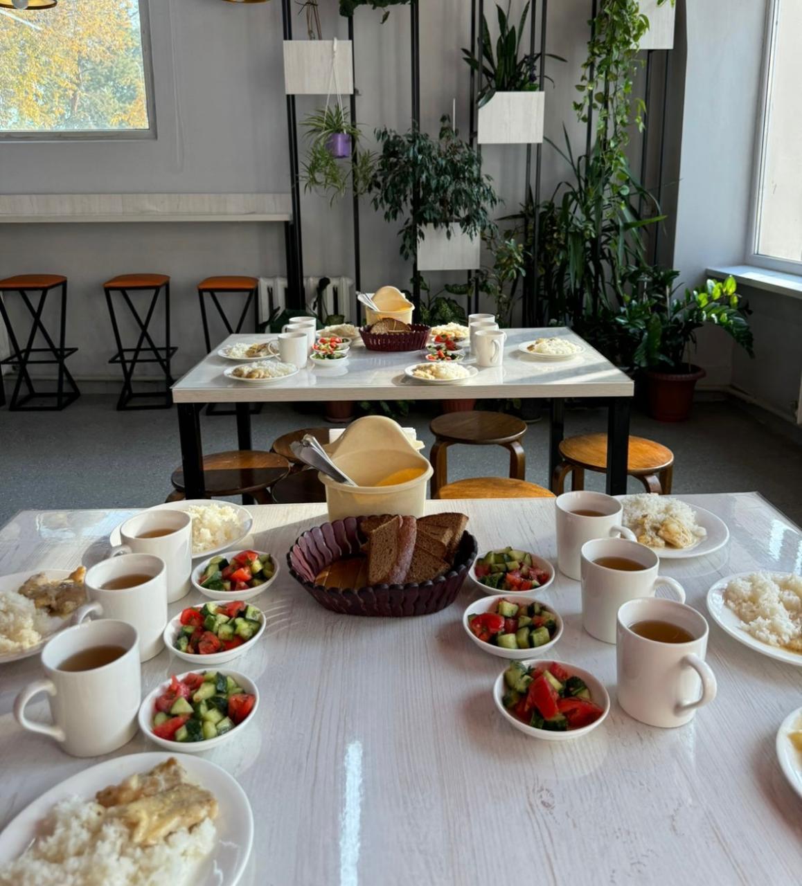 Тегін тамақтануды ұйымдастыруға арналған тағамдар мәзірі (жаз-күз)