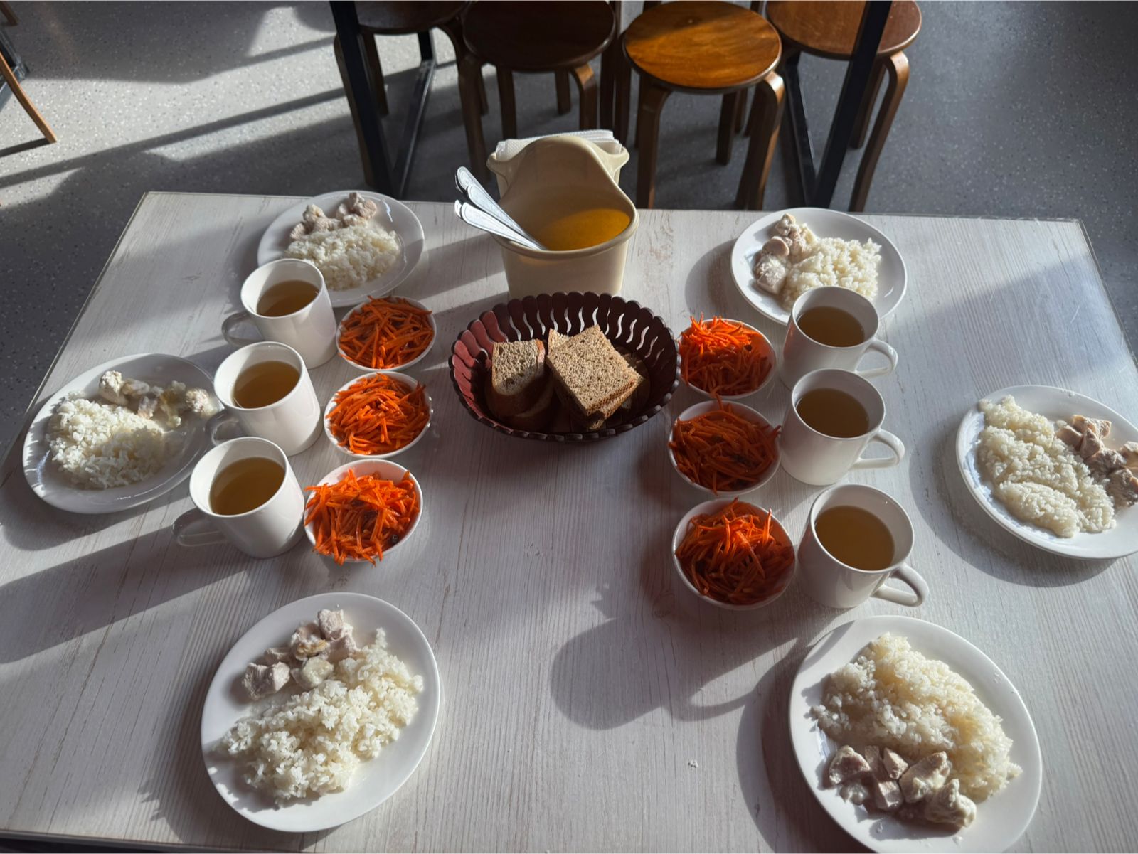 Тегін тамақтануды ұйымдастыруға арналған тағамдар мәзірі (жаз-күз)