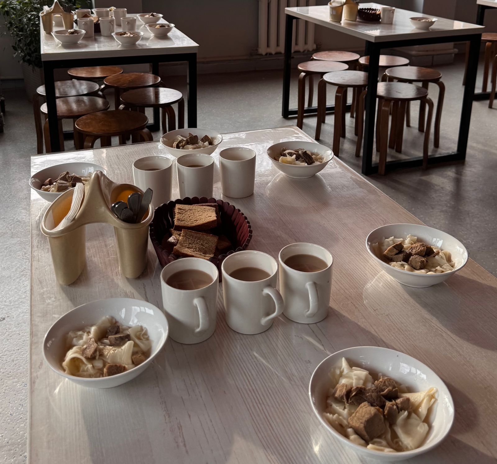 Тегін тамақтануды ұйымдастыруға арналған тағамдар мәзірі (қыс-көктем)