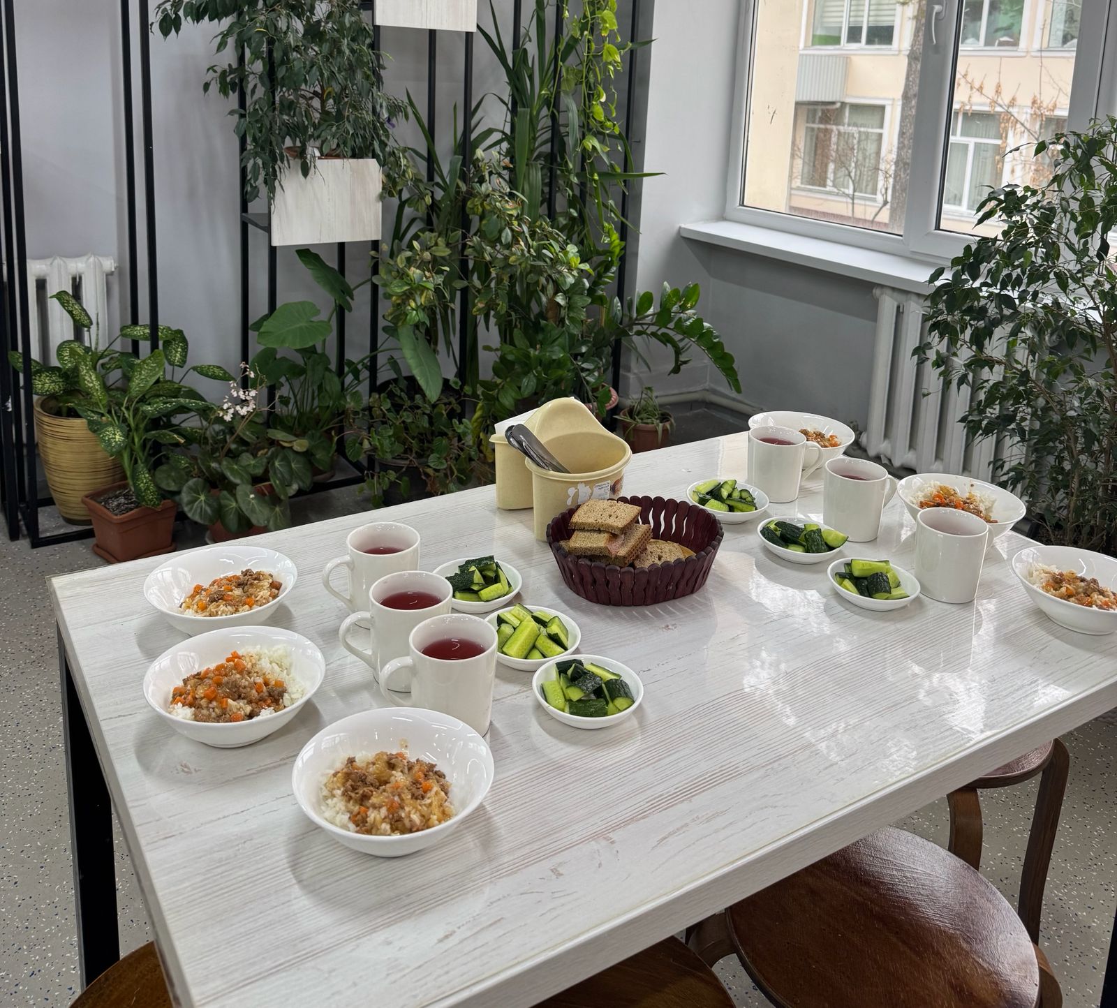 Тегін тамақтануды ұйымдастыруға арналған тағамдар мәзірі (қыс-көктем)