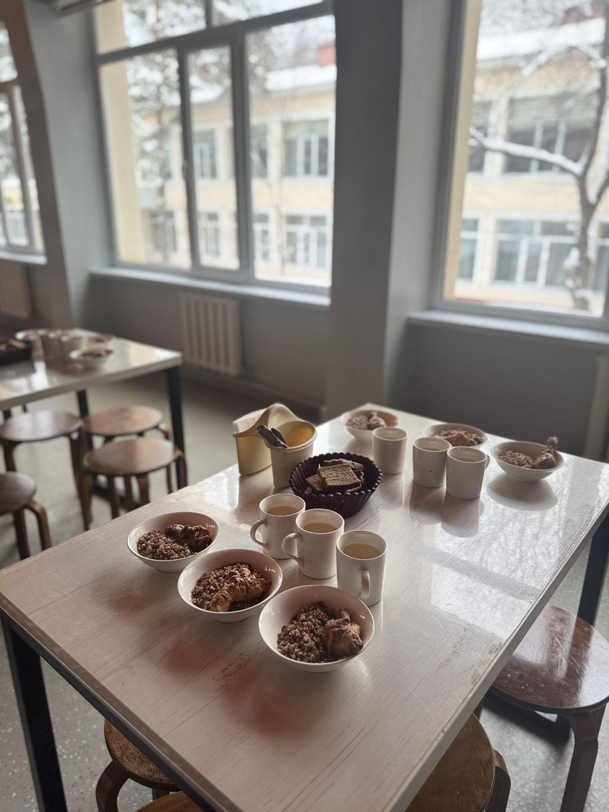 Тегін тамақтануды ұйымдастыруға арналған тағамдар мәзірі (қыс-көктем)