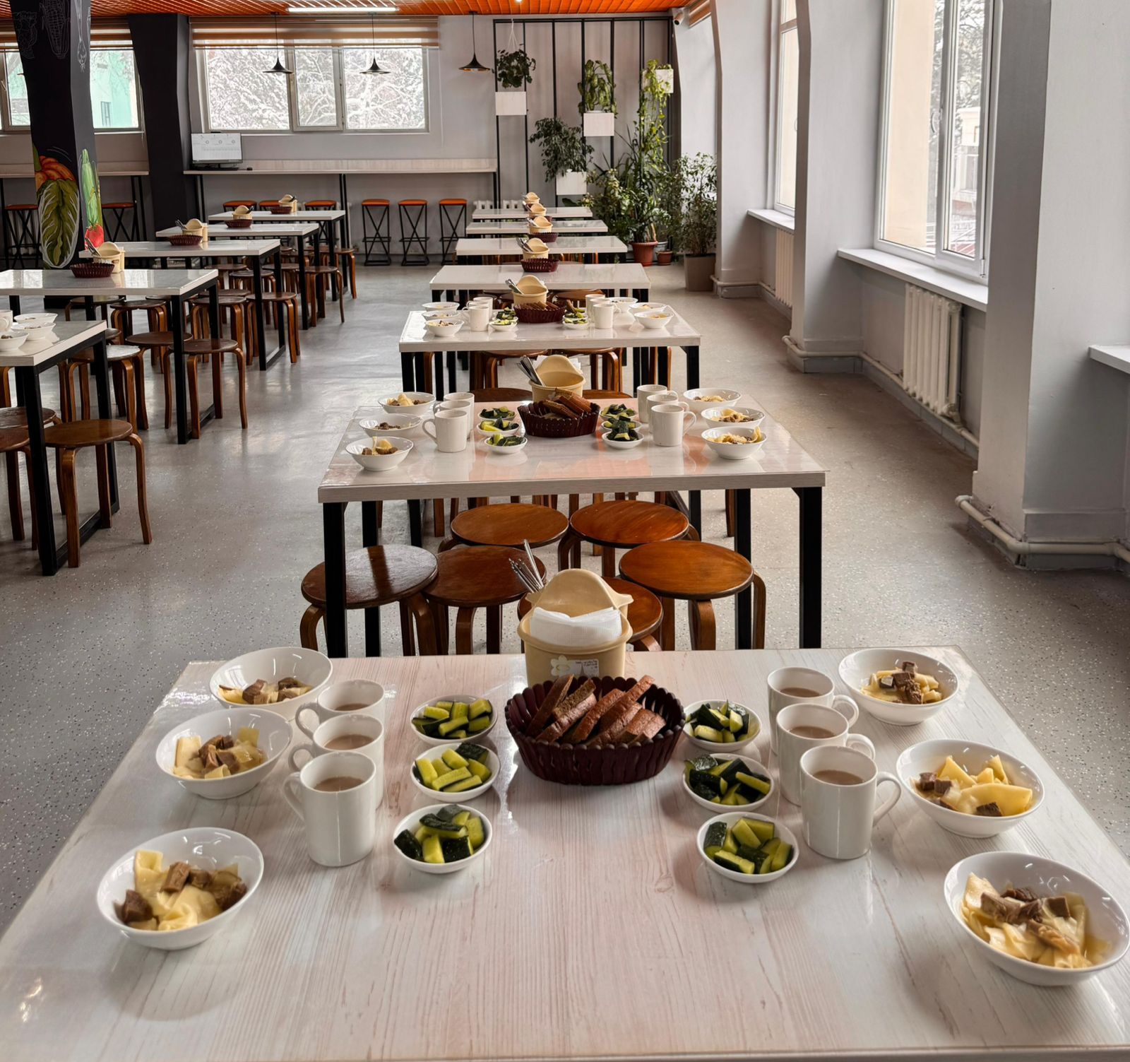 Тегін тамақтануды ұйымдастыруға арналған тағамдар мәзірі (қыс-көктем)